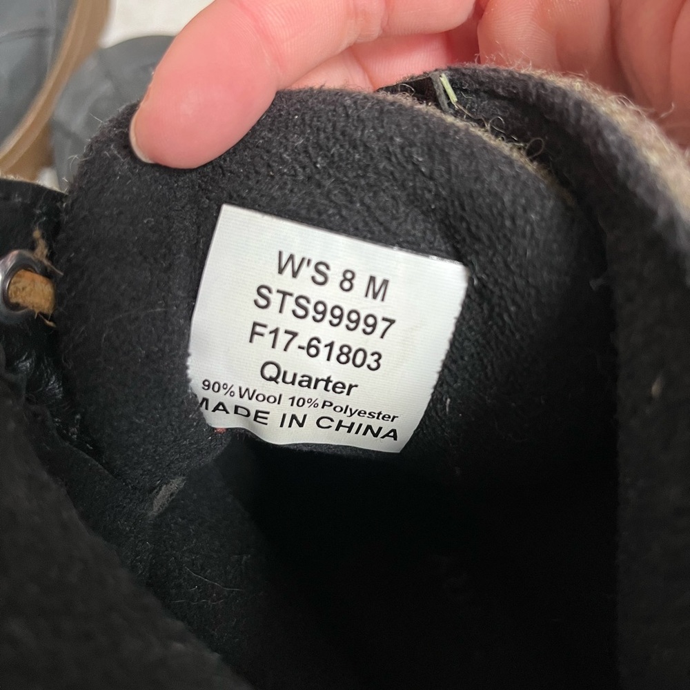 Sperry boots - Picture 5 of 5